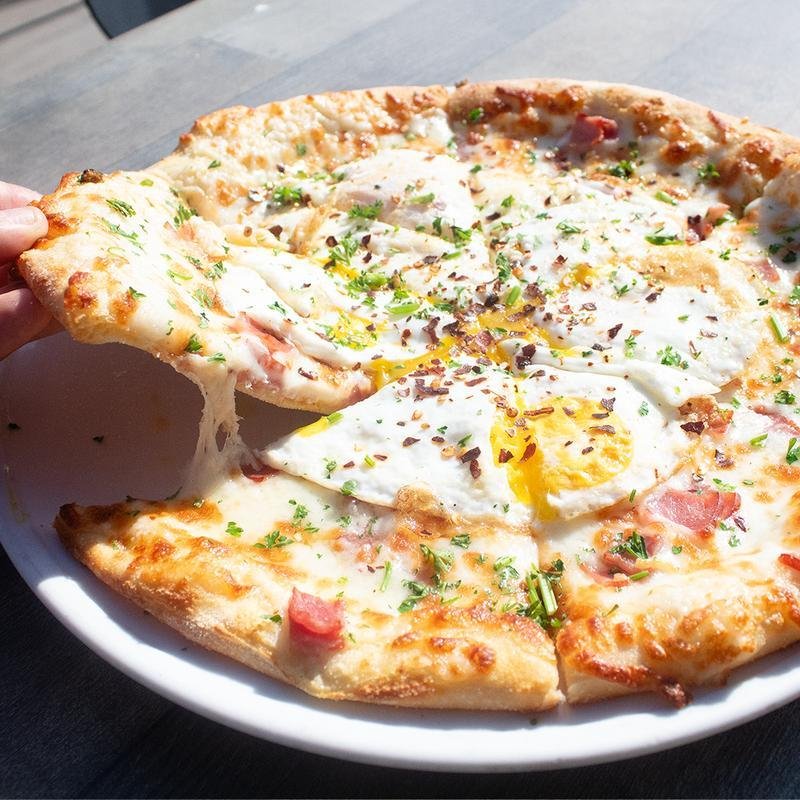 BRUNCH PIZZA