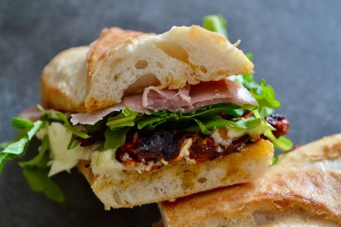 Brie-L-T