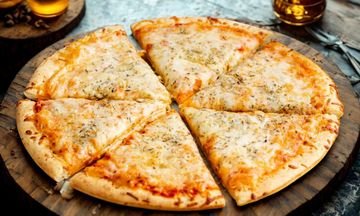 Cheese Pizza 